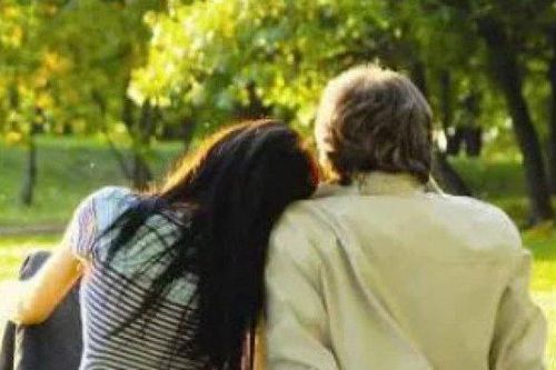 Bi kịch từ mối tình với cô gái kém tuổi con: Tình yêu lãng mạn