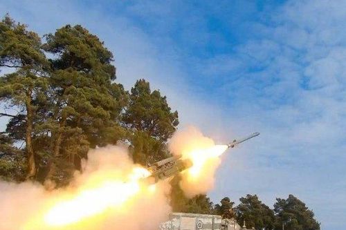 Nga tuyên bố đanh thép về vụ 2 tên lửa tấn công cầu Crimea