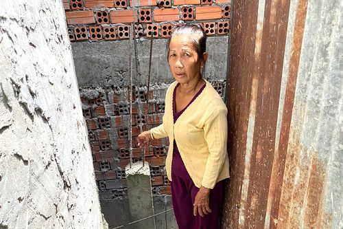 Tranh chấp ranh đất với hàng xóm