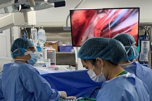Phẫu thuật nội soi thay van tim tại tuyến tỉnh: Giảm tải cho các bệnh viện tuyến Trung ương