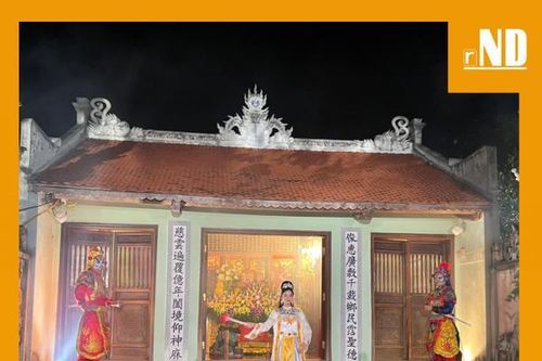 Tấm gương 'phận liễu chí tùng'