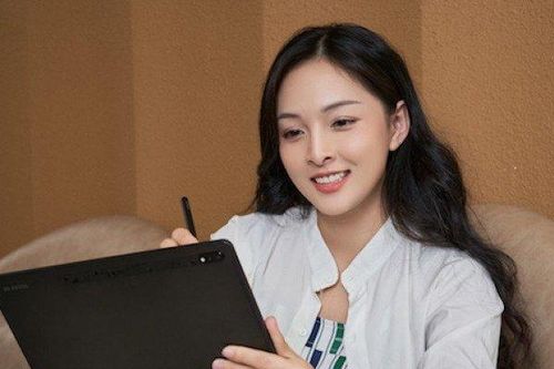 iPad Pro có lép vế trước 'kẻ khổng lồ' Galaxy Tab S9 Ultra?