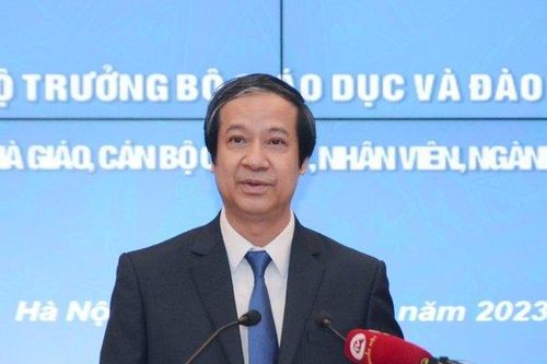 Thầy cô cần thay đổi quan niệm sử dụng sách giáo khoa