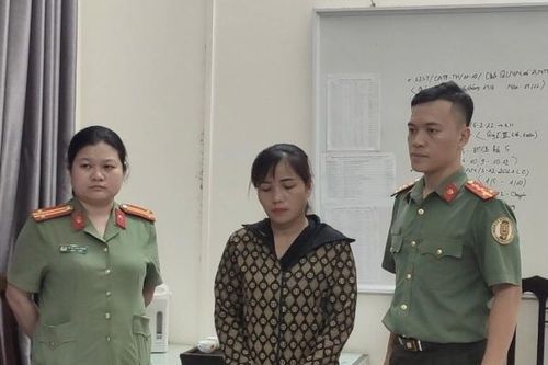 Khởi tố đối tượng dụ dỗ, đưa người khác vượt biên sang Trung Quốc làm thuê