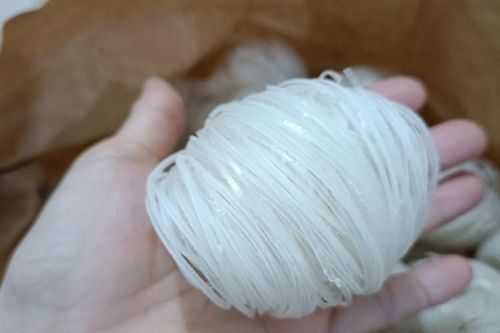Giá gạo tăng như 'lên đồng', chủ xưởng bún 'gồng lỗ' mỗi ngày cả triệu đồng