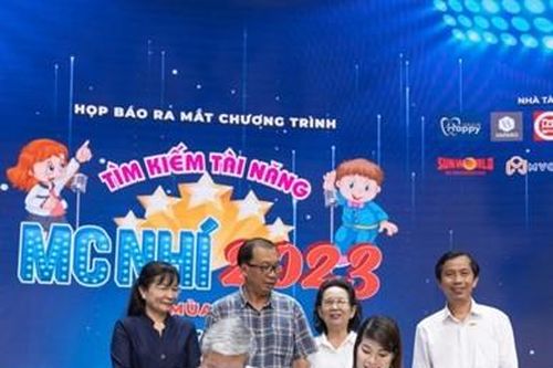 Hơn 200 triệu đồng dành cho thí sinh chiến thắng tại cuộc thi tìm kiếm MC nhí