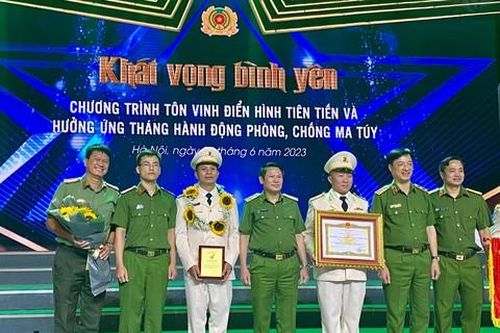 Quả đấm thép trên mặt trận phòng, chống tội phạm