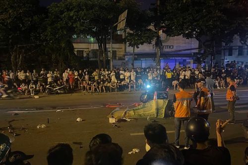 Hà Nội: Điều tra 2 vụ tai nạn giao thông làm nhiều người thương vong