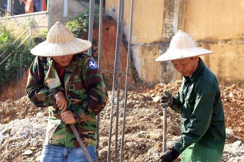 Xây dựng hạ tầng nông thôn mới ở Nhân Lý: Chậm thủ tục, vướng thi công