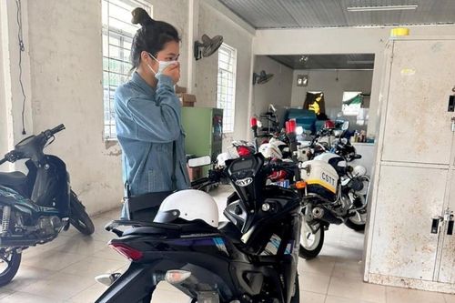 Đường tình em thua, đường 'đua' em chấp!