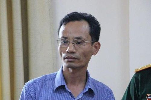 Bắt tạm giam một điều tra viên tại Quảng Trị