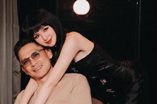 Tâm Tít hiếm hoi khoe ảnh tình tứ bên chồng thiếu gia