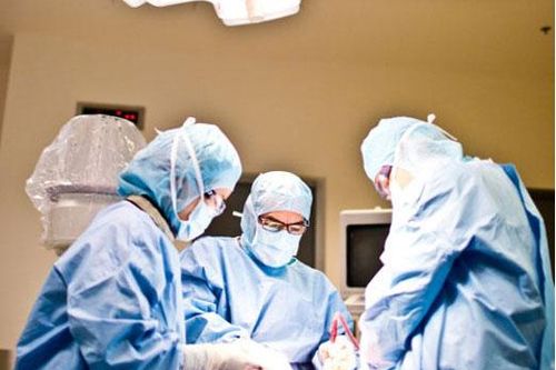 Suýt mất chân chỉ vì một nốt côn trùng cắn