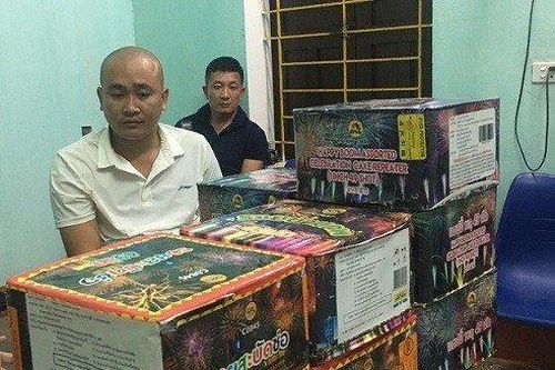 Thanh Hóa: Bắt giữ đối tượng vận chuyển pháo lậu