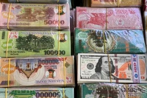 Tự xưng 'Nàng tiên', truyền bá mê tín dị đoan: Bài 2 - Ban lộc bằng... tiền âm phủ