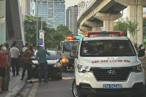 Người đàn ông nhảy từ đường sắt trên cao xuống đường tử vong đang điều trị trầm cảm