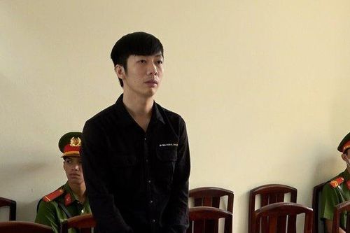 Vận chuyển thuê gần 200 gram ma túy, gã xe ôm lãnh 20 năm tù