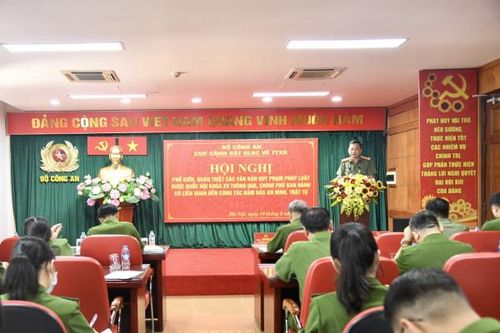 Phổ biến, quán triệt các văn bản quy phạm pháp luật liên quan đến công tác đảm bảo ANTT