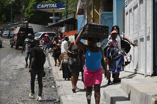 Mỹ hối thúc công dân nhanh chóng rời Haiti