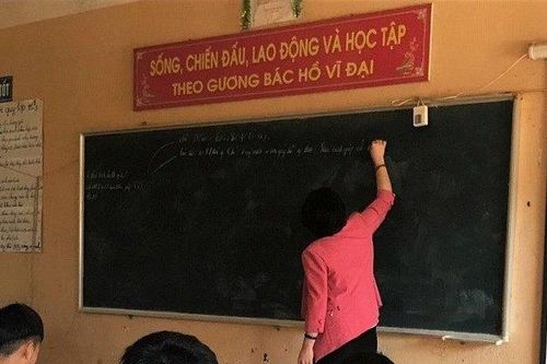 Bản tin 31/8: Điện Biên thiếu khoảng 2.000 giáo viên trong năm học này