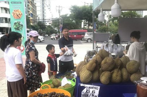 Phiên chợ triển lãm sản phẩm vùng dân tộc thiểu số và miền núi: Kết nối hỗ trợ tiêu thụ sản phẩm