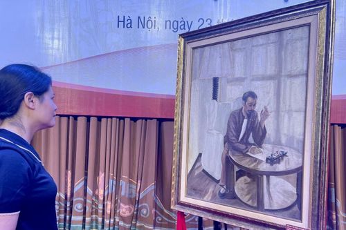 Bác Hồ viết Tuyên ngôn độc lập
