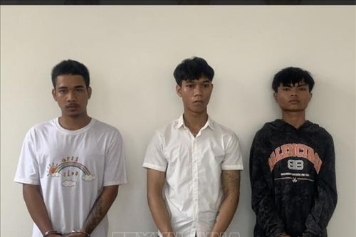 Tây Ninh: Bắt giữ ba nghi can dùng súng cướp ngân hàng