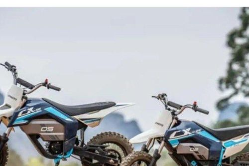 Bộ đôi mô tô điện mini dành riêng cho 'cậu ấm cô chiêu' đam mê tốc độ