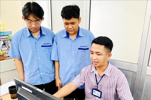 Đoàn viên Công đoàn TP Hồ Chí Minh nỗ lực vượt khó - Bài 1: Lan tỏa phong trào thi đua