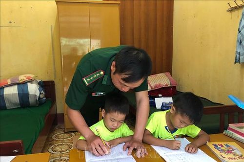 Thắp sáng nơi biên cương - Bài cuối: Nhân lên những niềm vui