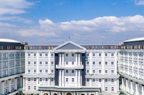 AIS tăng lãi suất, lùi thời gian đáo hạn lô trái phiếu 250 tỷ đồng