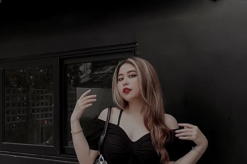 Gái xinh Đà Nẵng body mũm mĩm vẫn có vạn người theo dõi