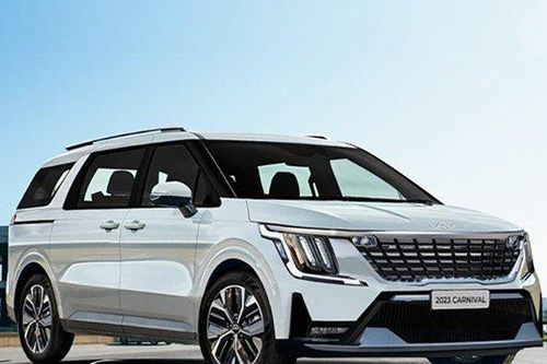 KIA K5 và KIA Carnival sẽ có bản nâng cấp vào cuối năm nay