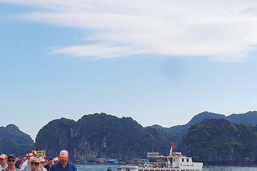 Cát Bà hướng tới mục tiêu đón 3 triệu lượt du khách