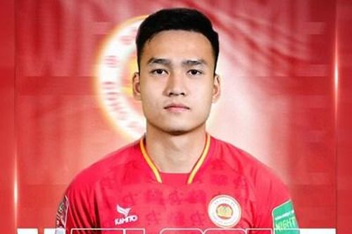 Trung vệ Bùi Hoàng Việt Anh muốn làm chiến sĩ công an