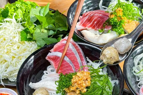 Về Vũng Tàu thưởng thức lẩu mực nấu chao và bún gân cá ngừ