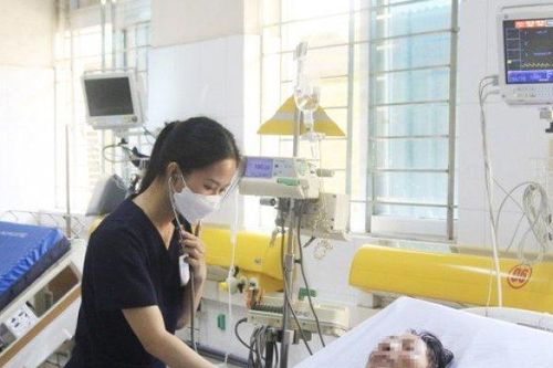 Hy hữu: Người đàn ông sốc phản vệ vì bị kiến đốt