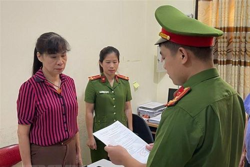 Vụ sạt lở kè làm 3 người chết ở Cao Bằng: Khởi tố thêm 2 cán bộ phường