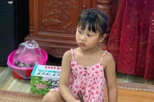 Diễn biến mới vụ bé gái xinh xắn bị bỏ rơi trong đêm tối ở Hà Nội