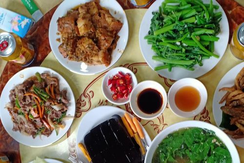 Độc đáo món thạch đen Cao Bằng