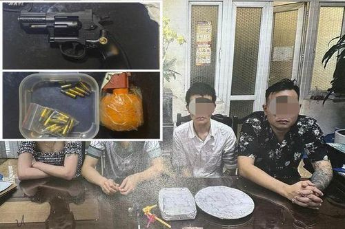 Anh em song sinh giả danh công an, dùng dùi cui và còng số 8 cướp tài sản