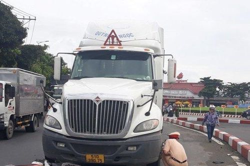 Vĩnh Long: Điều tra vụ người phụ nữ tử vong dưới bánh xe container