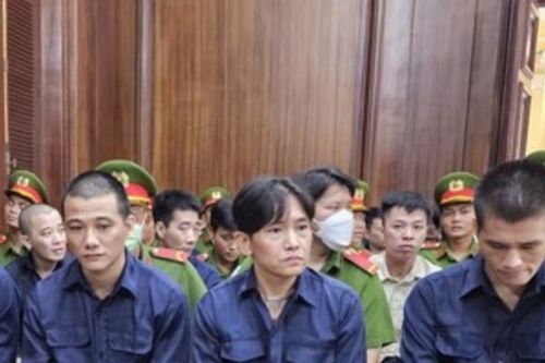 94 bị cáo trong vụ 'băng áo cam' hầu tòa