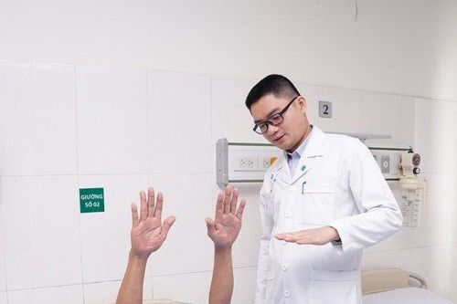 Người đàn ông nước ngoài mắc bệnh lý hiếm gặp được cứu chữa kịp thời