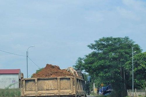 Thanh Hóa: Lợi dụng hạ thấp độ cao để khai thác đất trái phép