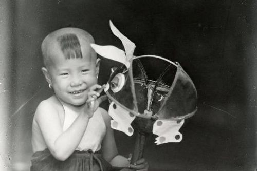 Bồi hồi ngắm loạt ảnh đầy hoài niệm về Tết Trung Thu Hà Nội xưa