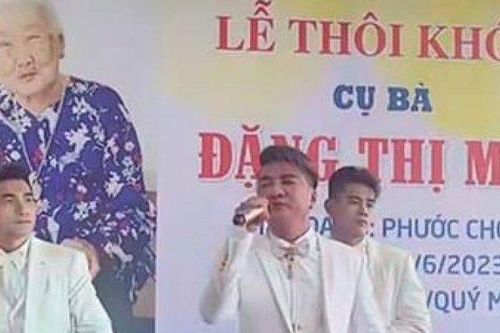 Đàm Vĩnh Hưng hát ở 'lễ thôi khóc' cho chủ tiệm vàng gây xôn xao