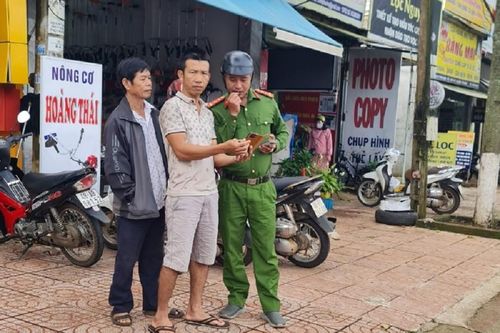 Vụ chó lạ tấn công học sinh: Khó xác định chủ nhân