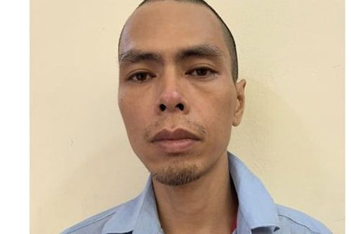 Lang thang giữa trưa cùng túi ma túy, gã trai bị bắt giữ
