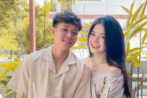 Nhan sắc bạn gái cựu sao Hoàng Anh Gia Lai được báo Trung Quốc khen hết lời